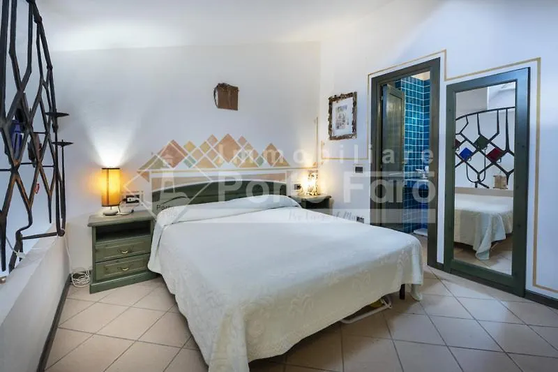 23 Baia Faro - Trilocale Mansardato Con Ampia Terrazza Vista Mare Palau Villa