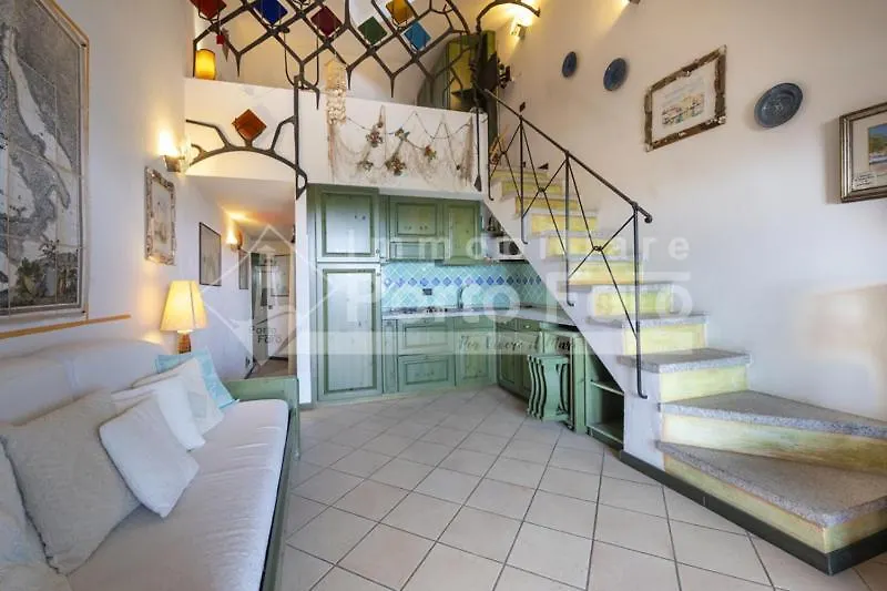 23 Baia Faro - Trilocale Mansardato Con Ampia Terrazza Vista Mare Palau